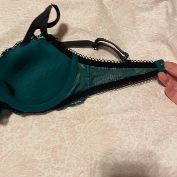 Victoria’s Secret Dream Angels Bra - Picture 8 of 11